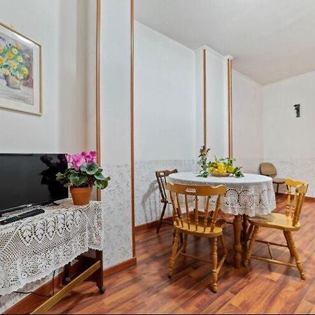 Appartamento Lattari Pimonte Buitenkant foto
