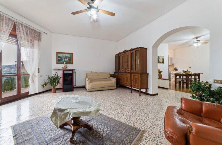 Appartamento Lattari Pimonte Buitenkant foto